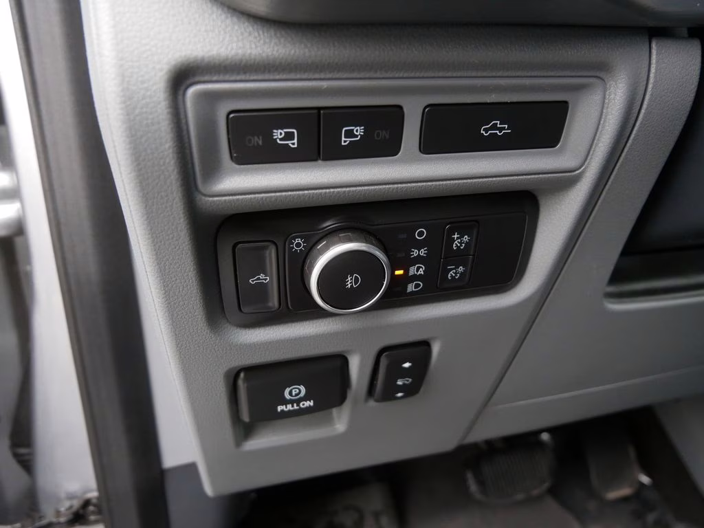 2022 Gray Ford F-150 Lariat 4X4 Truck