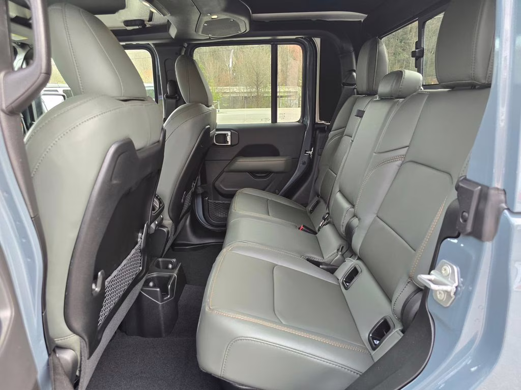 2026 Anvil Clearcoat Jeep Gladiator Mojave 4X4 Truck