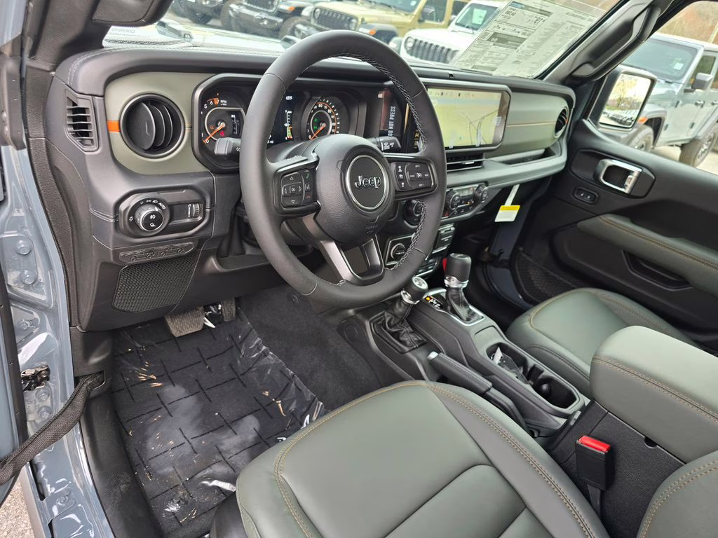 2026 Anvil Clearcoat Jeep Gladiator Mojave 4X4 Truck