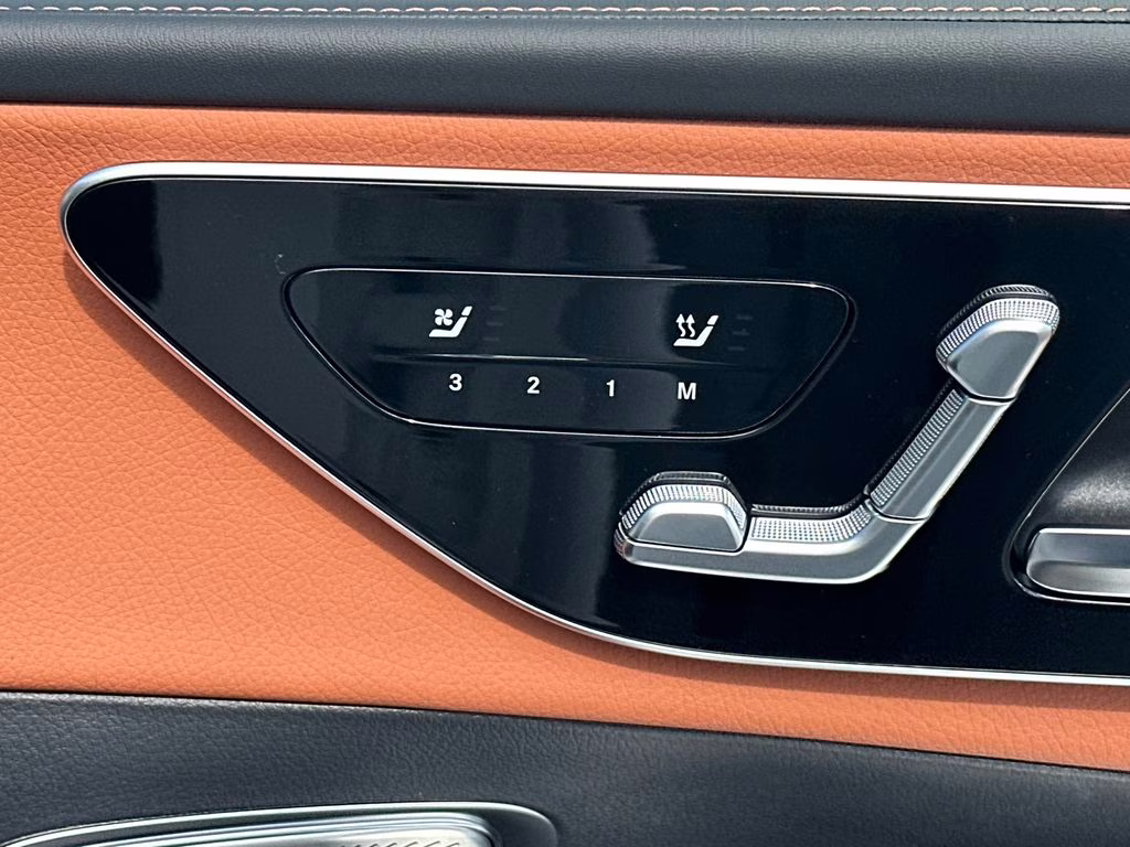 2026 194/149white Mercedes-Benz GLC GLC 300 AWD SUV