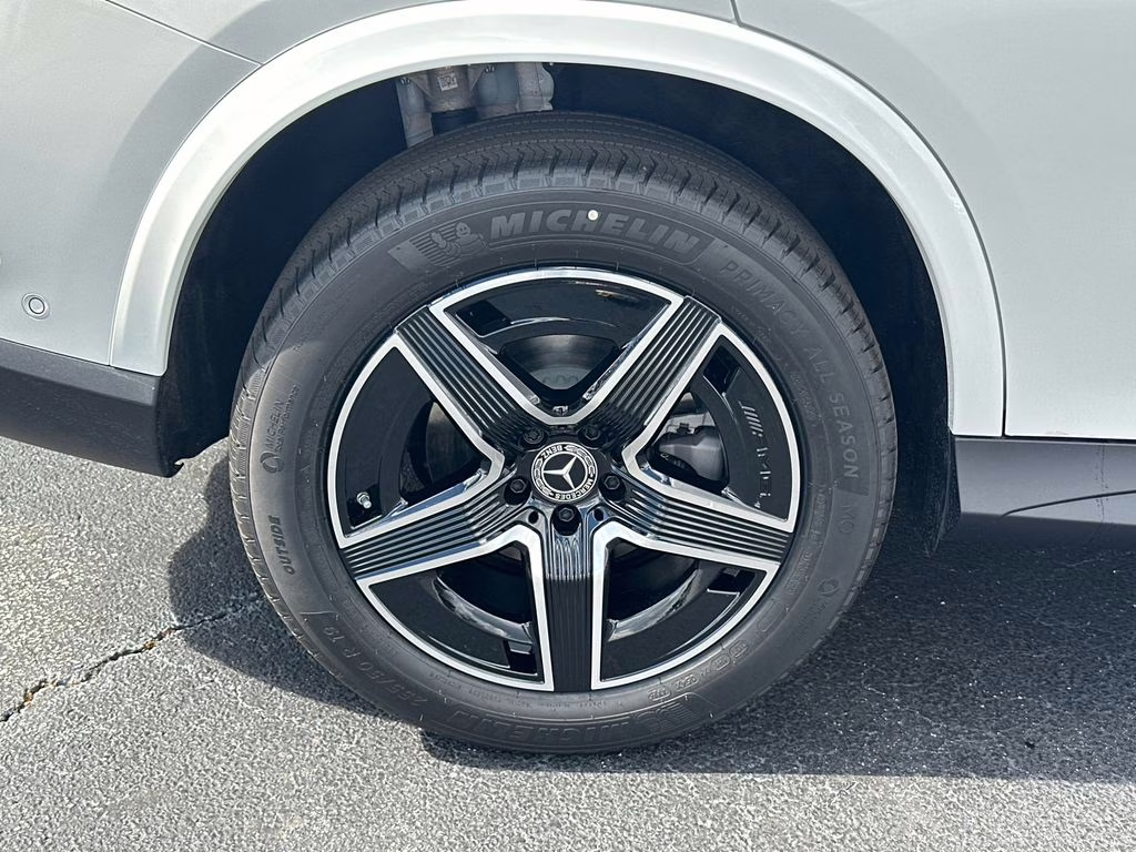 2026 194/149white Mercedes-Benz GLC GLC 300 AWD SUV