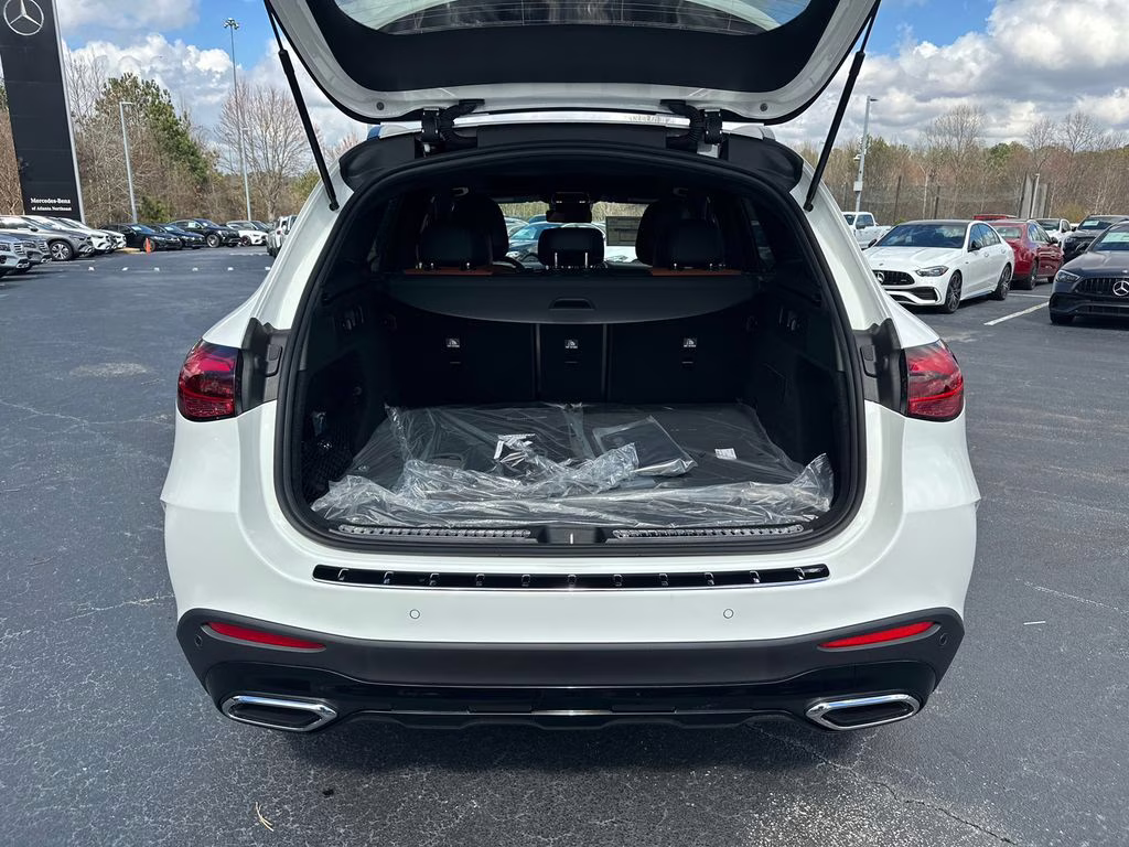 2026 194/149white Mercedes-Benz GLC GLC 300 AWD SUV