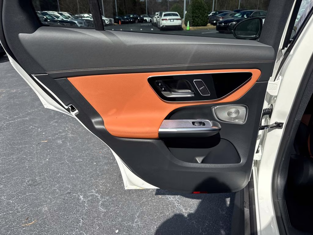 2026 194/149white Mercedes-Benz GLC GLC 300 AWD SUV