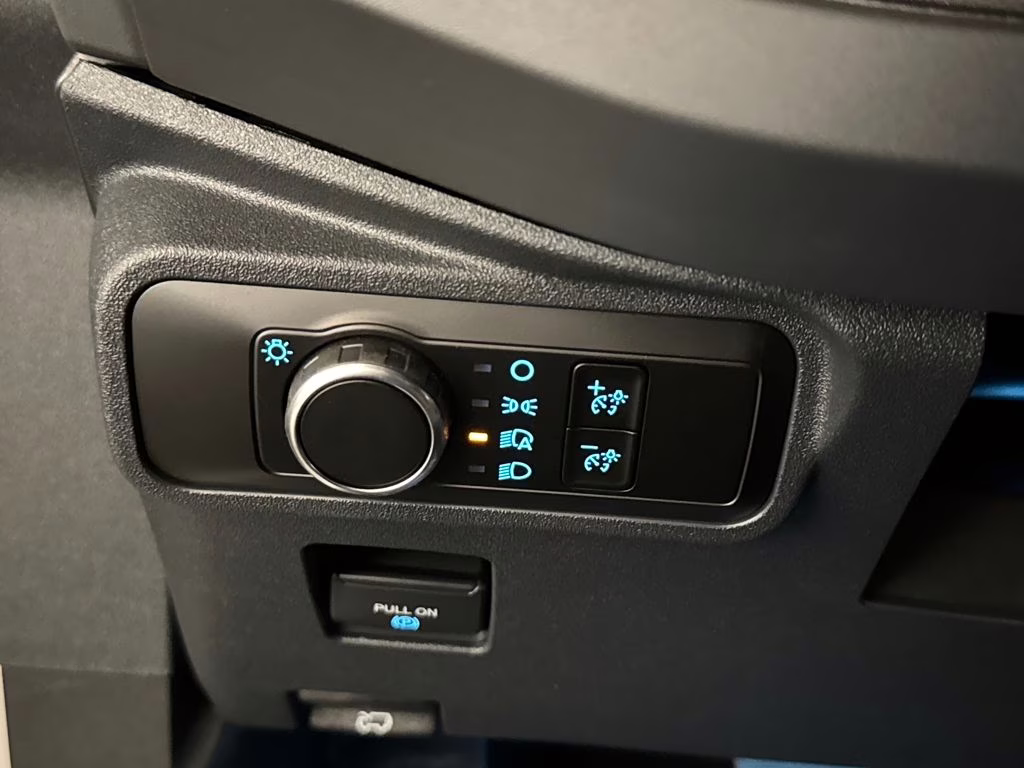 2026 Oxford White Ford Bronco Big Bend 4X4 SUV