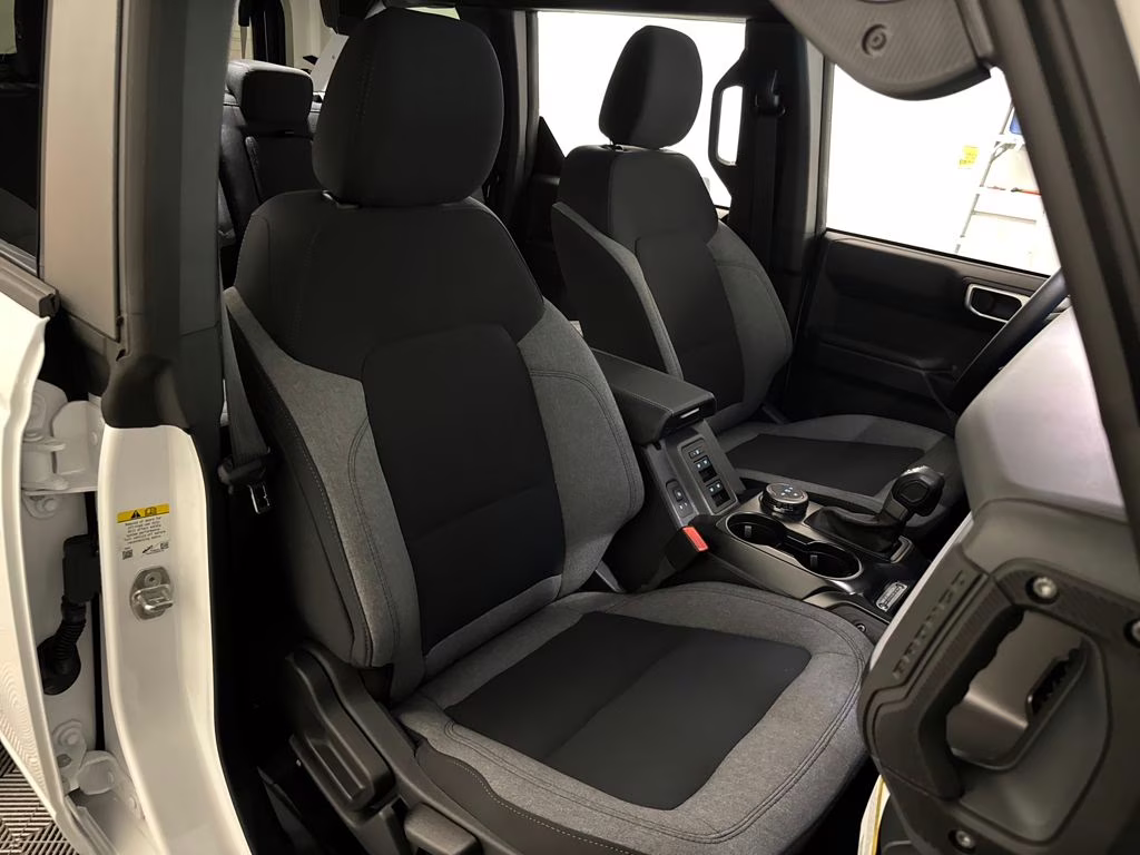 2026 Oxford White Ford Bronco Big Bend 4X4 SUV