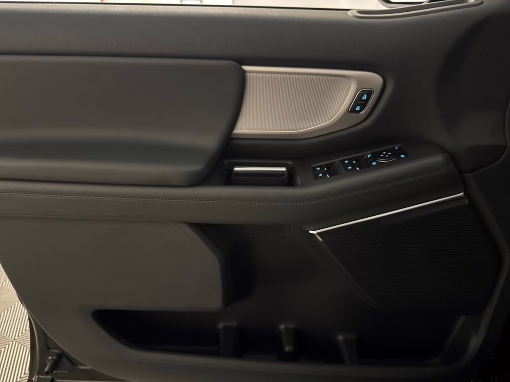 2026 Agate Black Metallic Ford Expedition Max Active RWD SUV