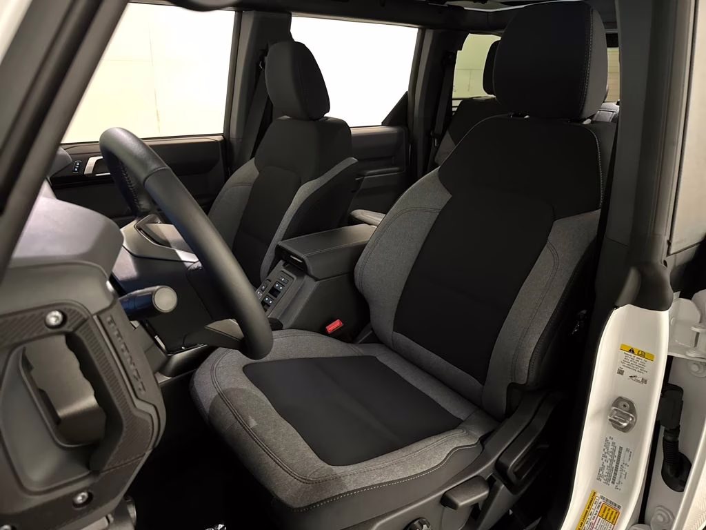 2026 Oxford White Ford Bronco Big Bend 4X4 SUV