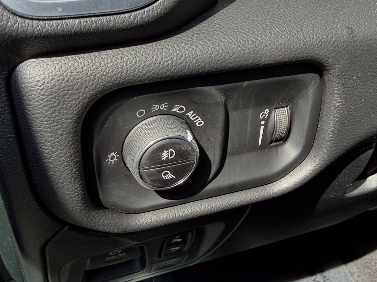 2026 Diamond Black Crystal Pearlcoat Ram 1500 Big Horn/Lone Star 4X4 Truck