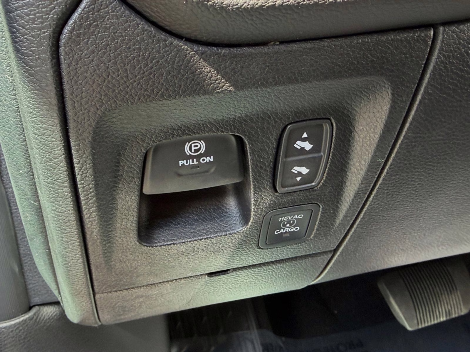 2026 Diamond Black Crystal Pearlcoat Ram 1500 Big Horn/Lone Star 4X4 Truck