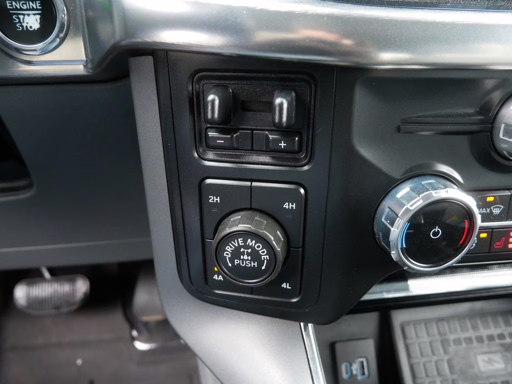 2022 Gray Ford F-150 Lariat 4X4 Truck