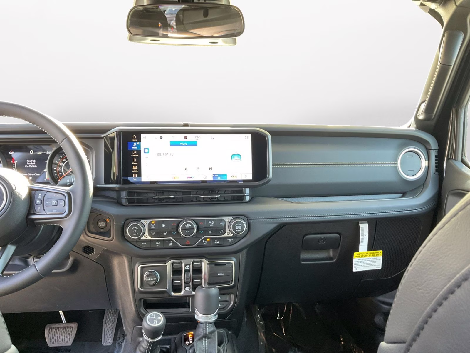 2026 Black Clearcoat Jeep Gladiator Sahara 4X4 Truck