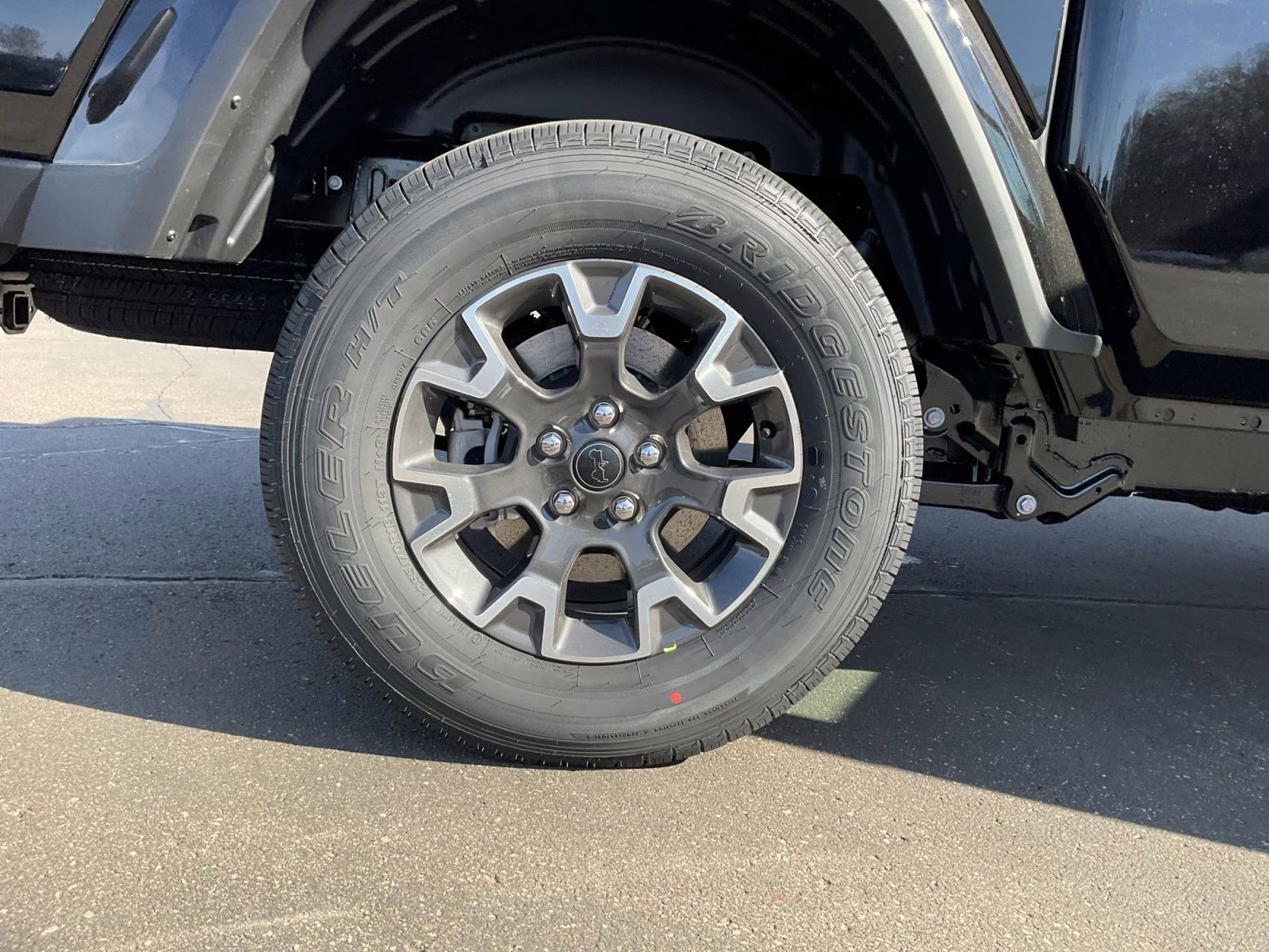 2026 Black Clearcoat Jeep Gladiator Sahara 4X4 Truck