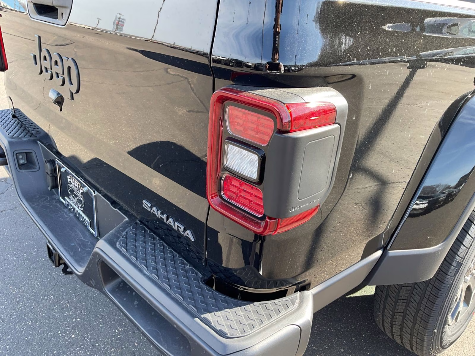 2026 Black Clearcoat Jeep Gladiator Sahara 4X4 Truck