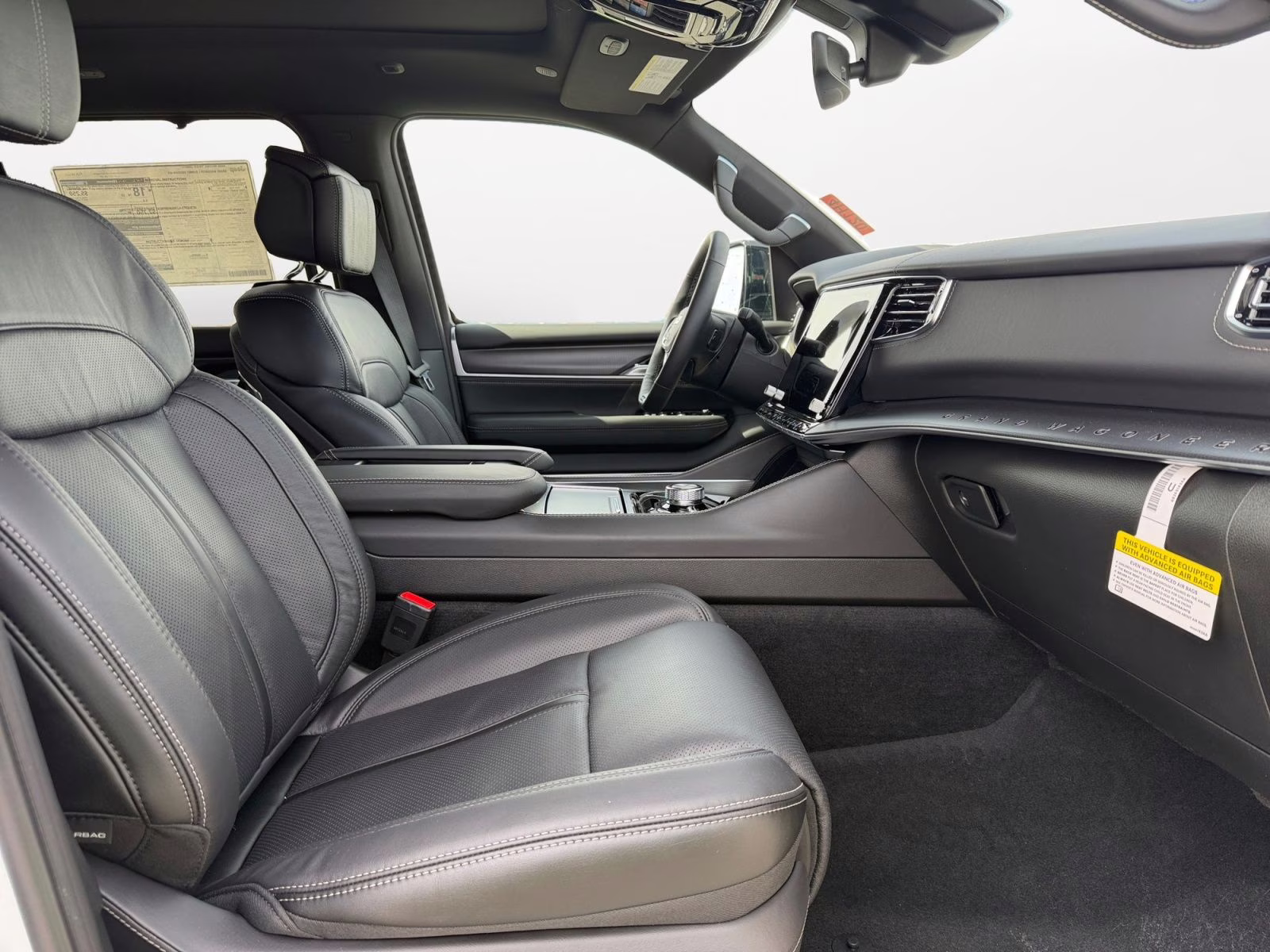 2026 Bright White Clearcoat Jeep Grand Wagoneer L Summit Obsidian 4X4 SUV