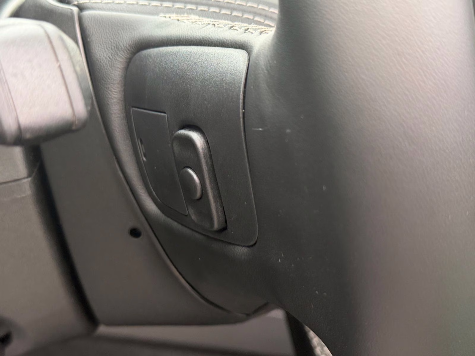 2026 Bright White Clearcoat Jeep Grand Wagoneer L Summit Obsidian 4X4 SUV