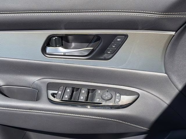 2026 Everest White Pearl Tricoat Nissan Murano SL AWD SUV