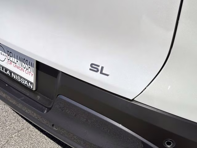 2026 Everest White Pearl Tricoat Nissan Murano SL AWD SUV