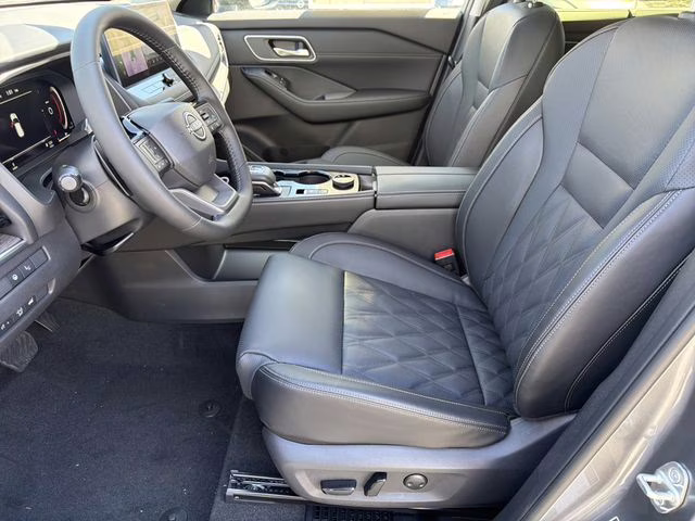 2026 Gun Metallic Nissan Rogue Platinum AWD SUV