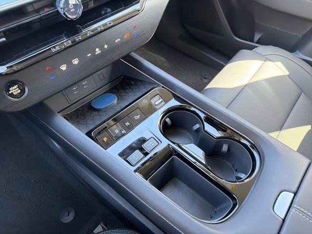 2026 Everest White Pearl Tricoat Nissan Murano SL AWD SUV
