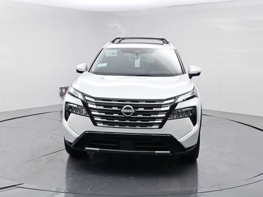 2026 Everest White Pearl Tricoat Nissan Rogue Platinum AWD SUV