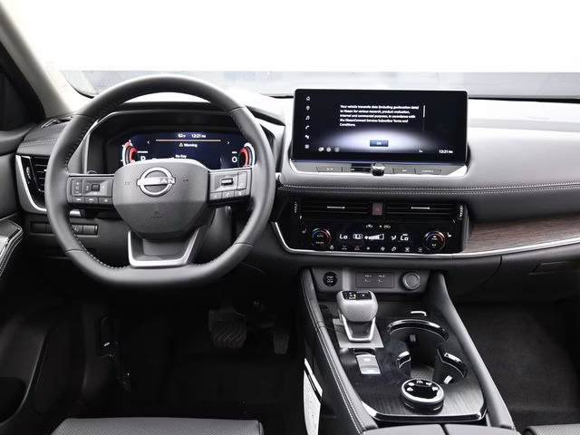 2026 Champagne Silver Metallic Nissan Rogue Platinum AWD SUV