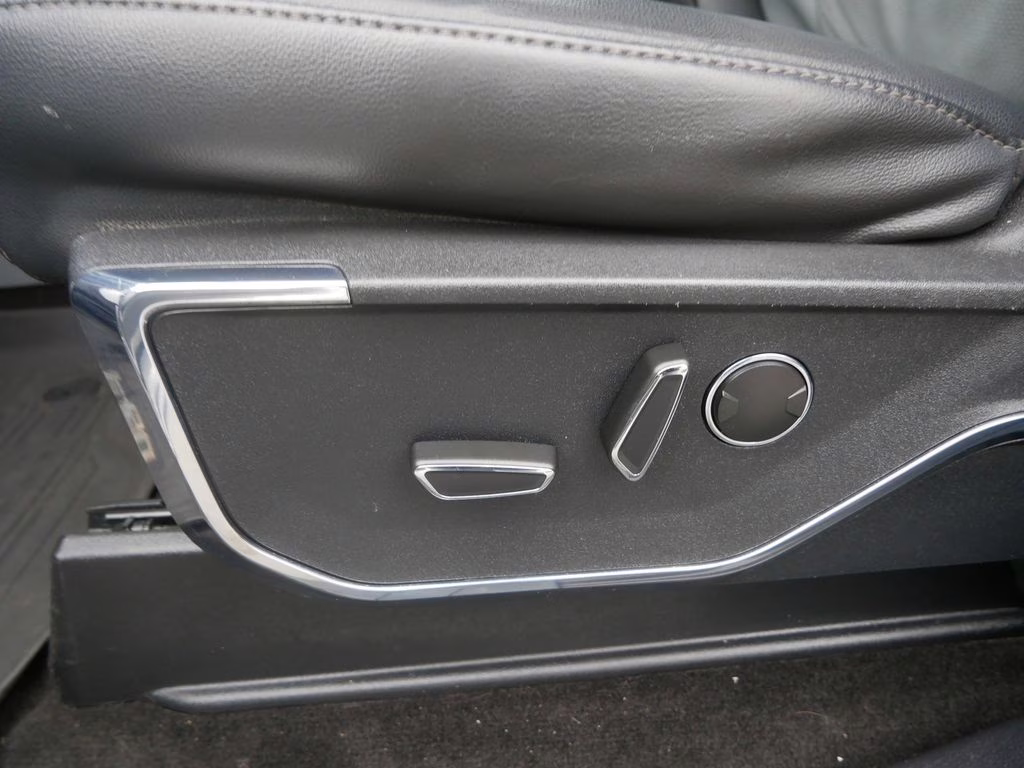 2022 Gray Ford F-150 Lariat 4X4 Truck