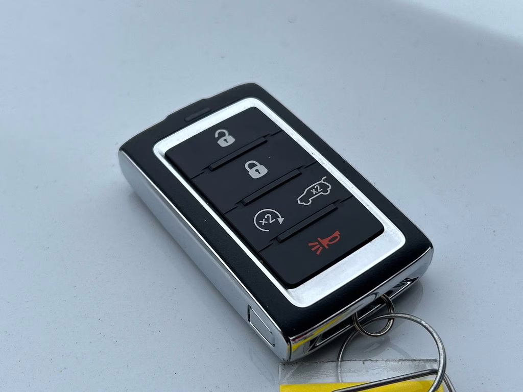 2023 Bright White Clearcoat Jeep Grand Cherokee Summit Reserve 4X4 SUV