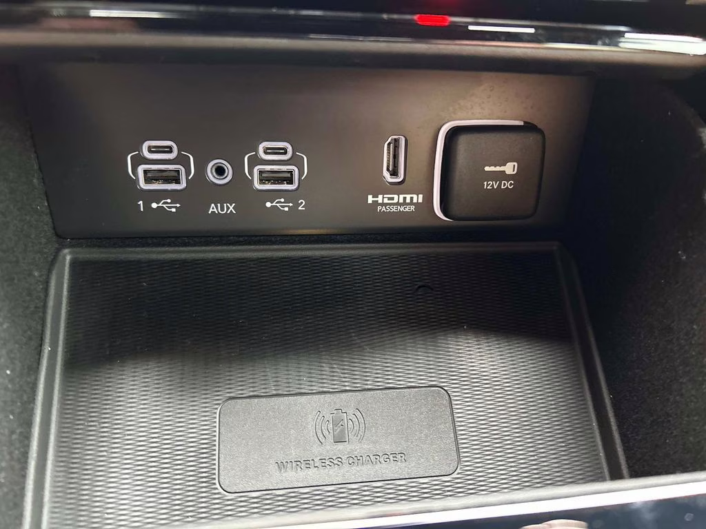 2023 Bright White Clearcoat Jeep Grand Cherokee Summit Reserve 4X4 SUV