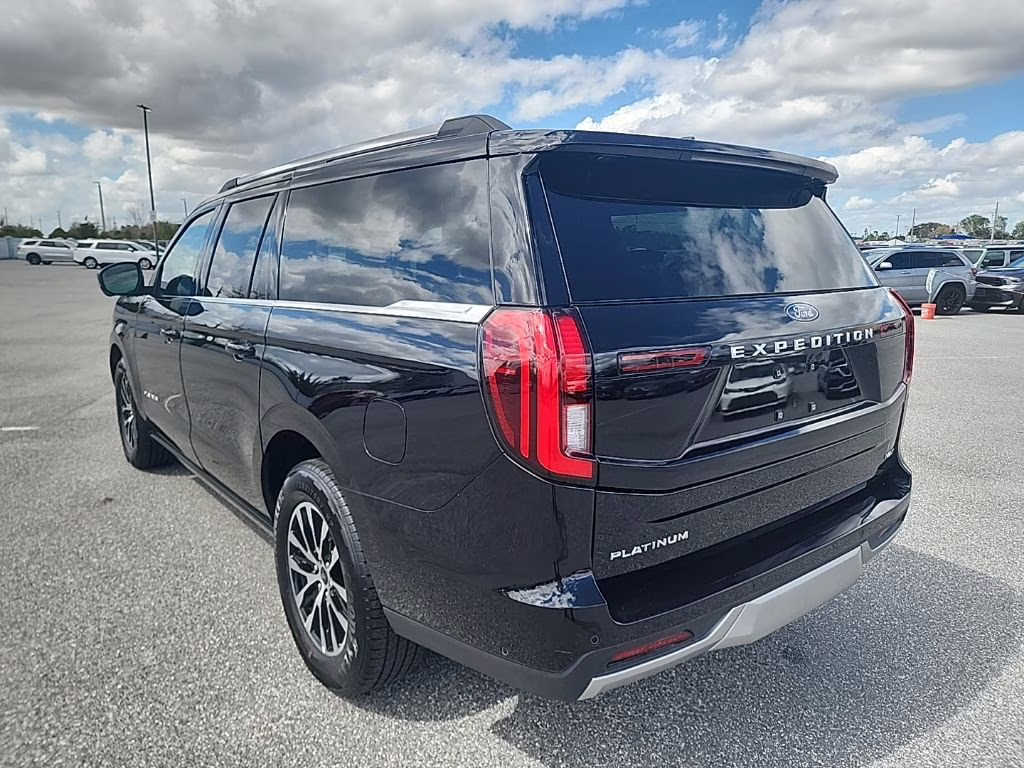 2025 Black Metallic Ford Expedition Max Platinum 4X4 SUV