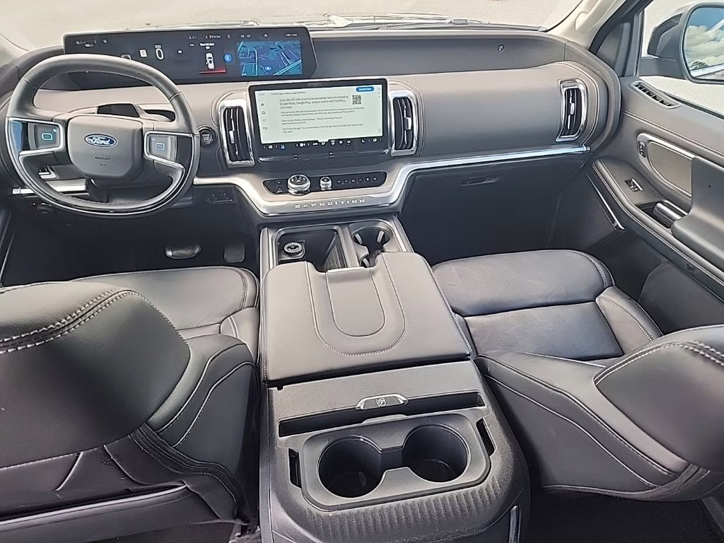 2025 Black Metallic Ford Expedition Max Platinum 4X4 SUV