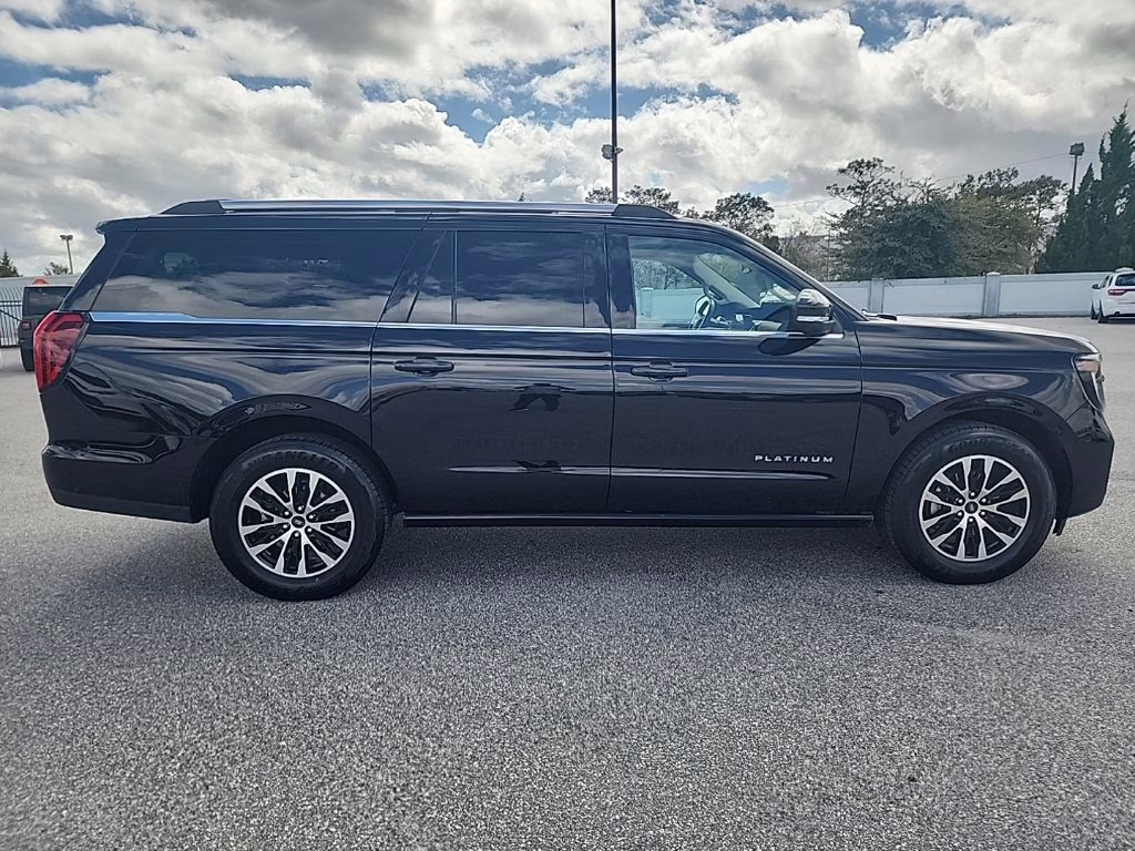 2025 Black Metallic Ford Expedition Max Platinum 4X4 SUV