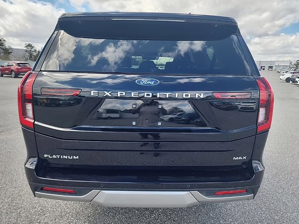 2025 Black Metallic Ford Expedition Max Platinum 4X4 SUV