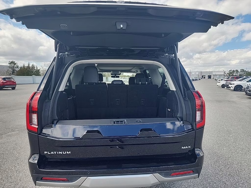 2025 Black Metallic Ford Expedition Max Platinum 4X4 SUV