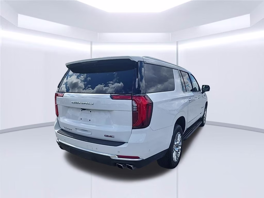 2025 Summit White GMC Yukon XL Denali RWD SUV