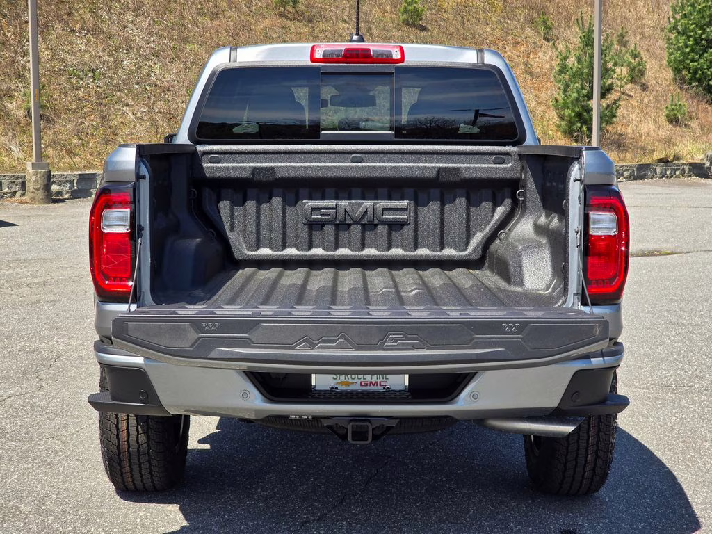 2026 Sterling Metallic GMC Canyon Elevation RWD Truck