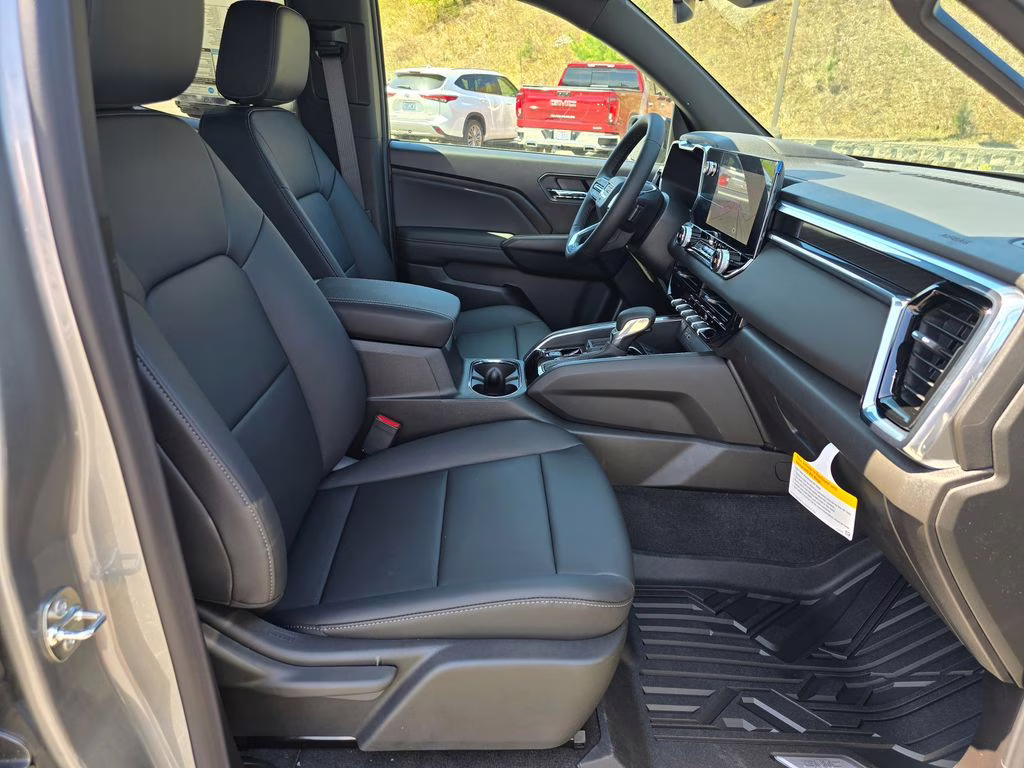 2026 Sterling Metallic GMC Canyon Elevation RWD Truck