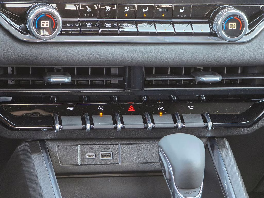 2026 Sterling Metallic GMC Canyon Elevation RWD Truck