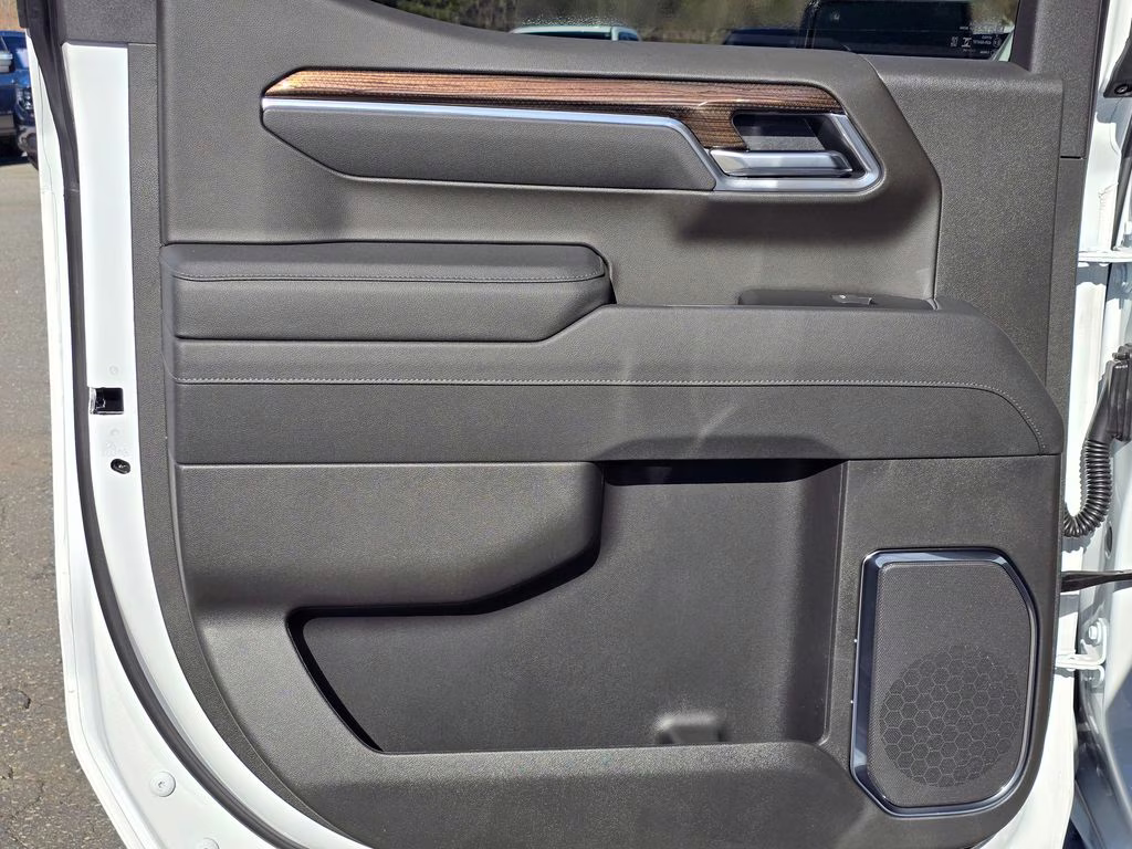 2026 Summit White Chevrolet Silverado 1500 LT Trail Boss 4X4 Truck