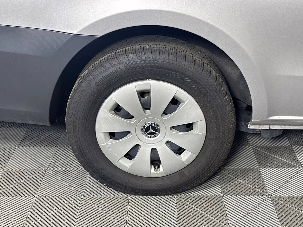 2023 Brilliant Silver Metallic Mercedes-Benz Metris Cargo RWD Van