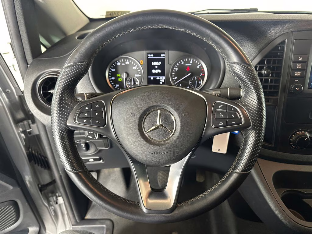 2023 Brilliant Silver Metallic Mercedes-Benz Metris Cargo RWD Van