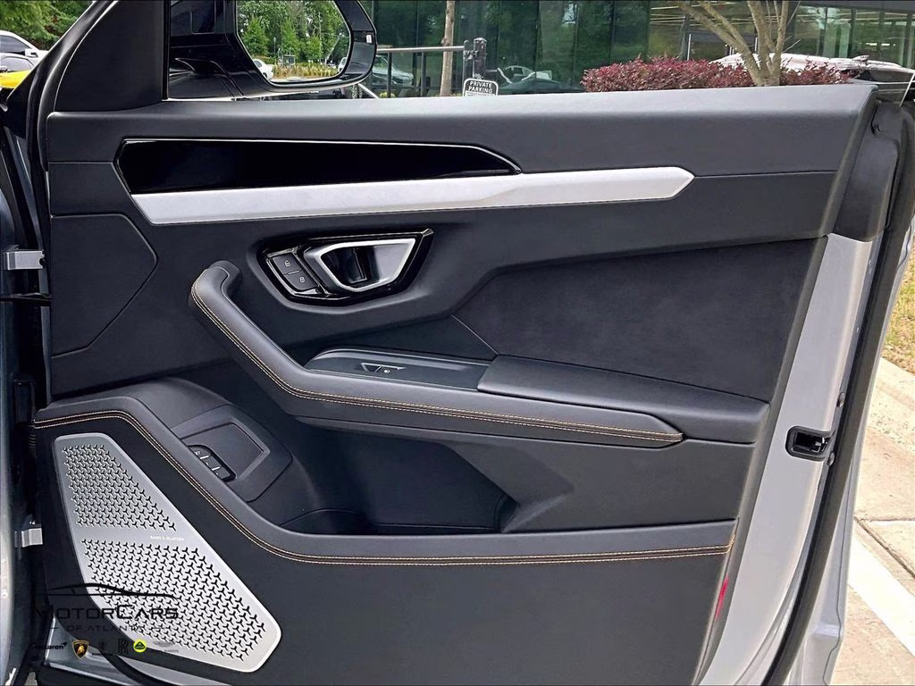 2020 Grigio Nimbus Metallic Lamborghini Urus AWD SUV