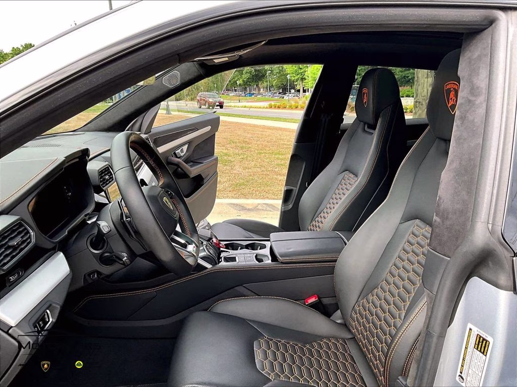 2020 Grigio Nimbus Metallic Lamborghini Urus AWD SUV