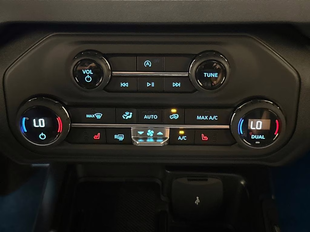 2026 Avalanche Gray Ford Bronco Big Bend 4X4 SUV