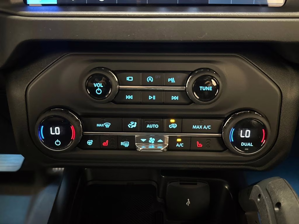 2026 Marsh Gray Ford Bronco Badlands 4X4 SUV