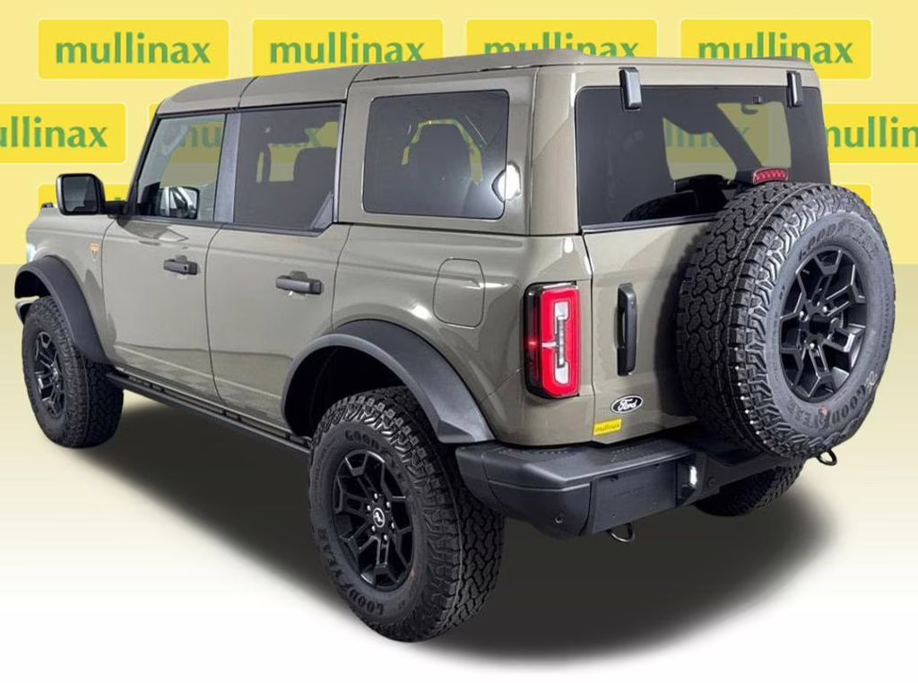 2026 Marsh Gray Ford Bronco Badlands 4X4 SUV
