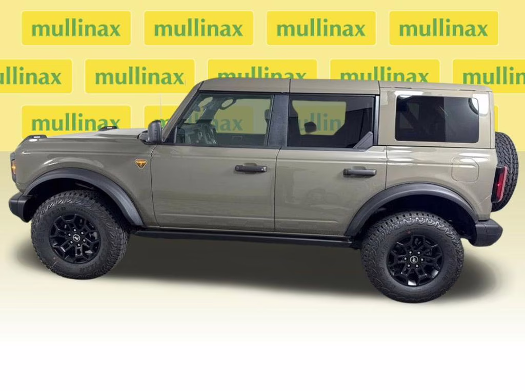 2026 Marsh Gray Ford Bronco Badlands 4X4 SUV
