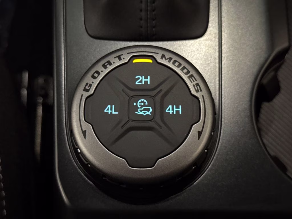 2026 Desert Sand Ford Bronco Outer Banks 4X4 SUV