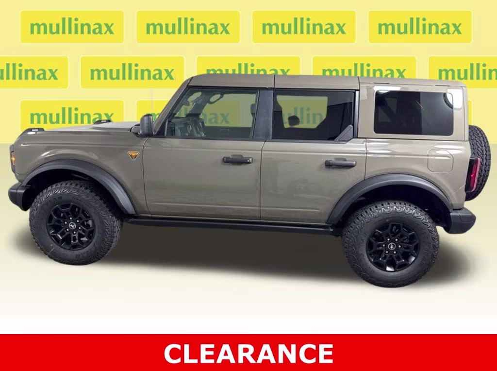 2026 Marsh Gray Ford Bronco Badlands 4X4 SUV