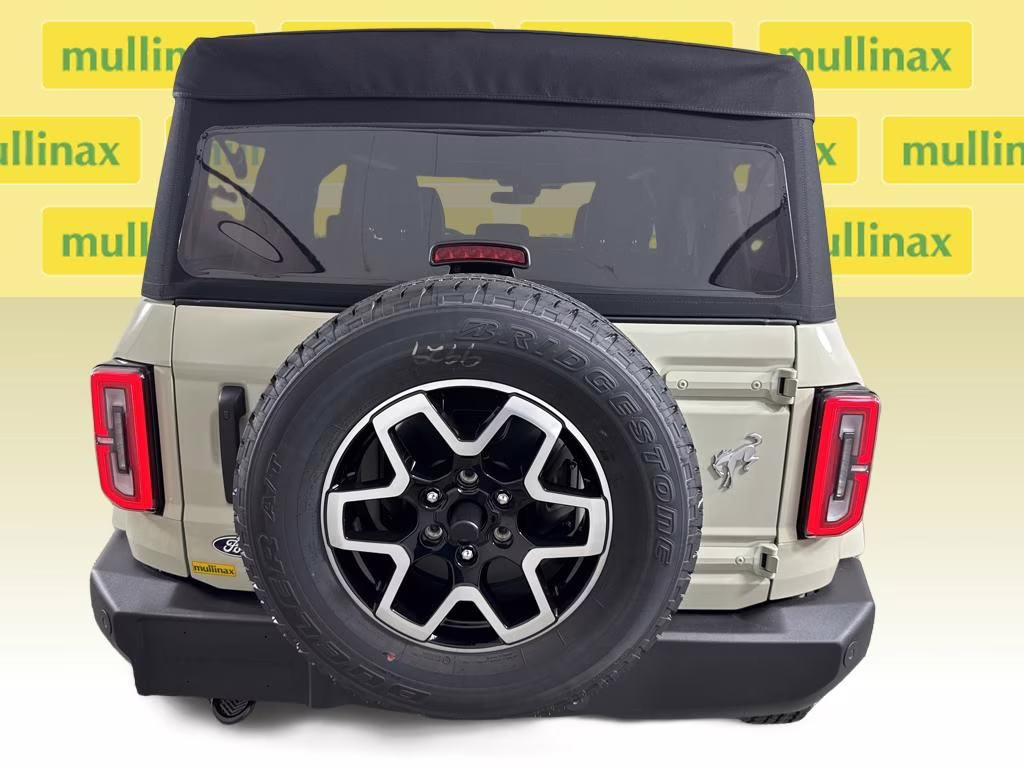 2026 Desert Sand Ford Bronco Outer Banks 4X4 SUV