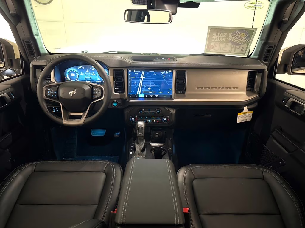 2026 Desert Sand Ford Bronco Outer Banks 4X4 SUV